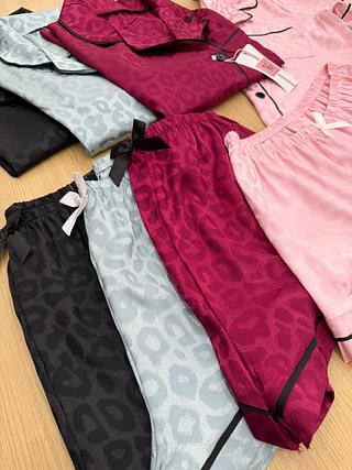 Pijama onça
